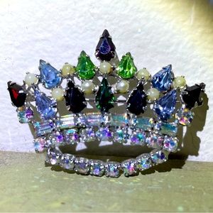 Beautiful vintage David brooch